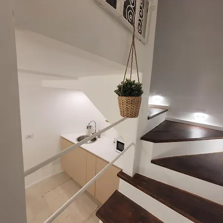 Apartman Mini Loft Madi' *